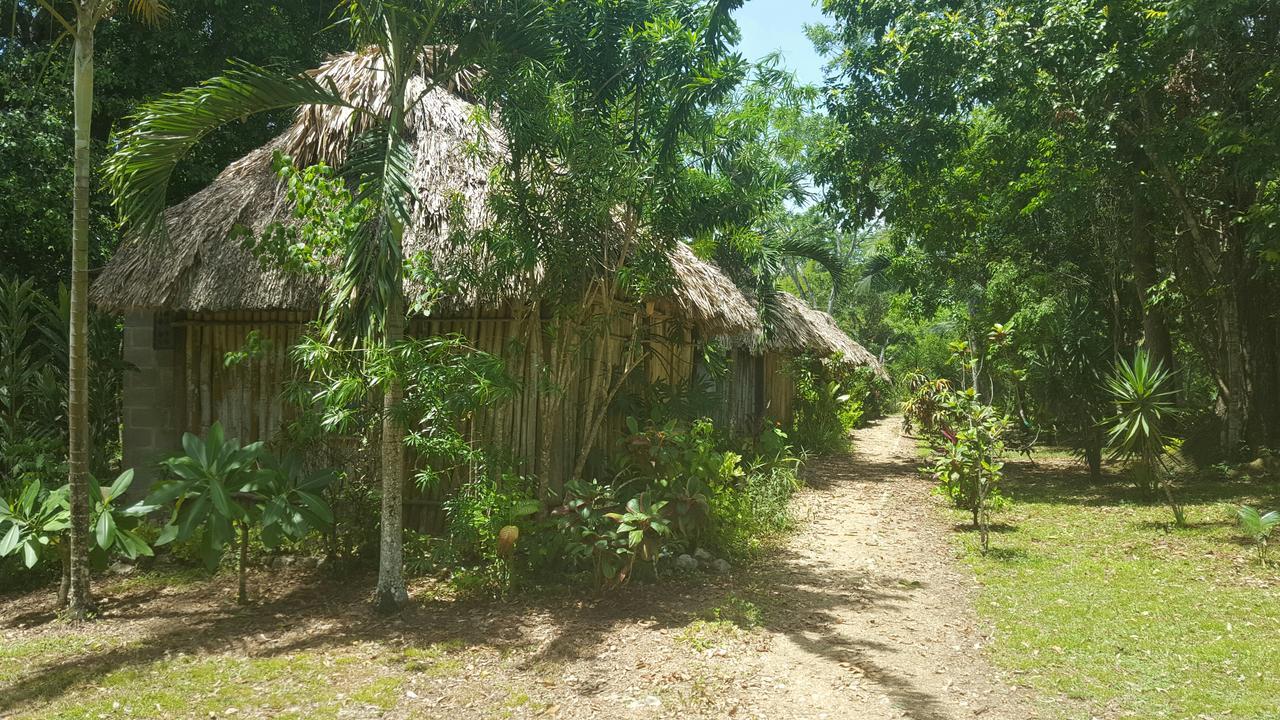 Clarissa Falls Resort San Ignacio Exterior foto